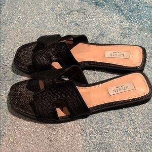 Steven by Steve Madden Slides. Woven texture. Sz 9